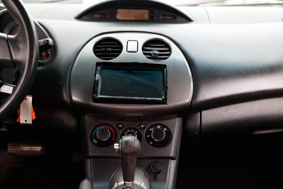 2009 Mitsubishi Eclipse 4th Gen - Image 14 of 16