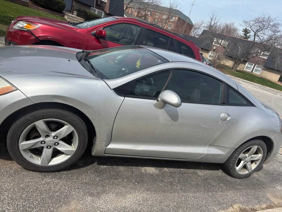 2009 Mitsubishi Eclipse 4th Gen - Image 2 of 12