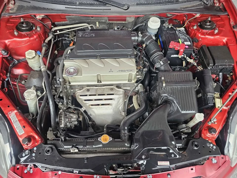 2009 Mitsubishi Eclipse 4th Gen - Image 7 of 13