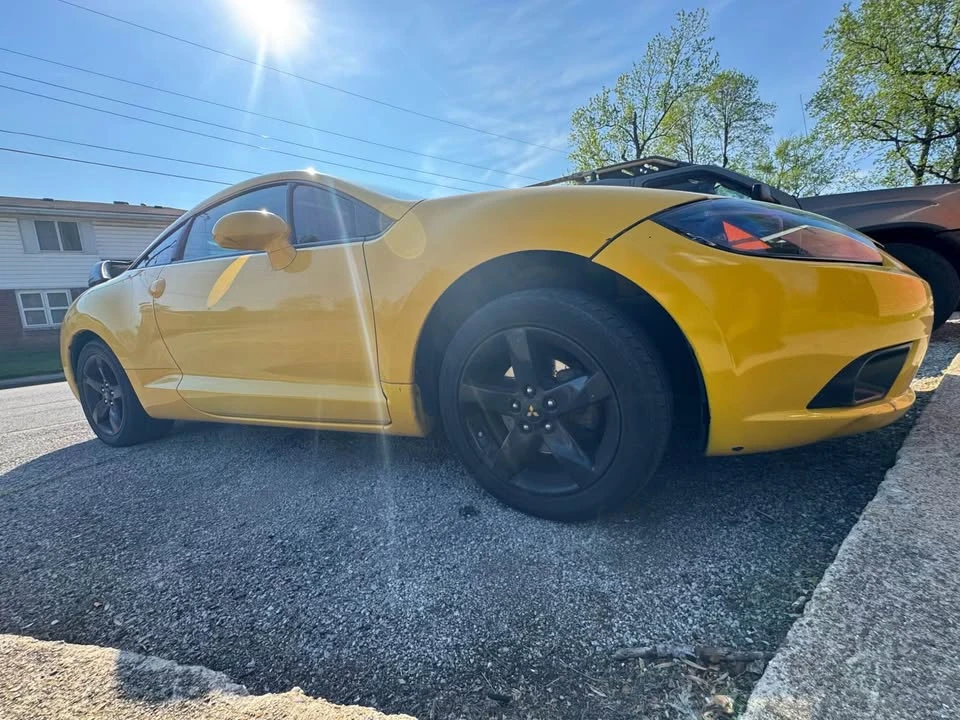2009 Mitsubishi Eclipse 4th Gen - Image 2 of 9