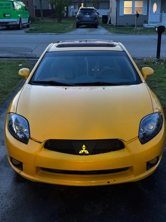 2009 Mitsubishi Eclipse 4th Gen - Image 5 of 9