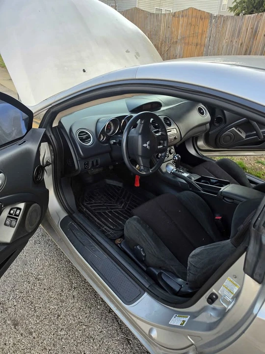 2009 Mitsubishi Eclipse 4th Gen - Image 4 of 10