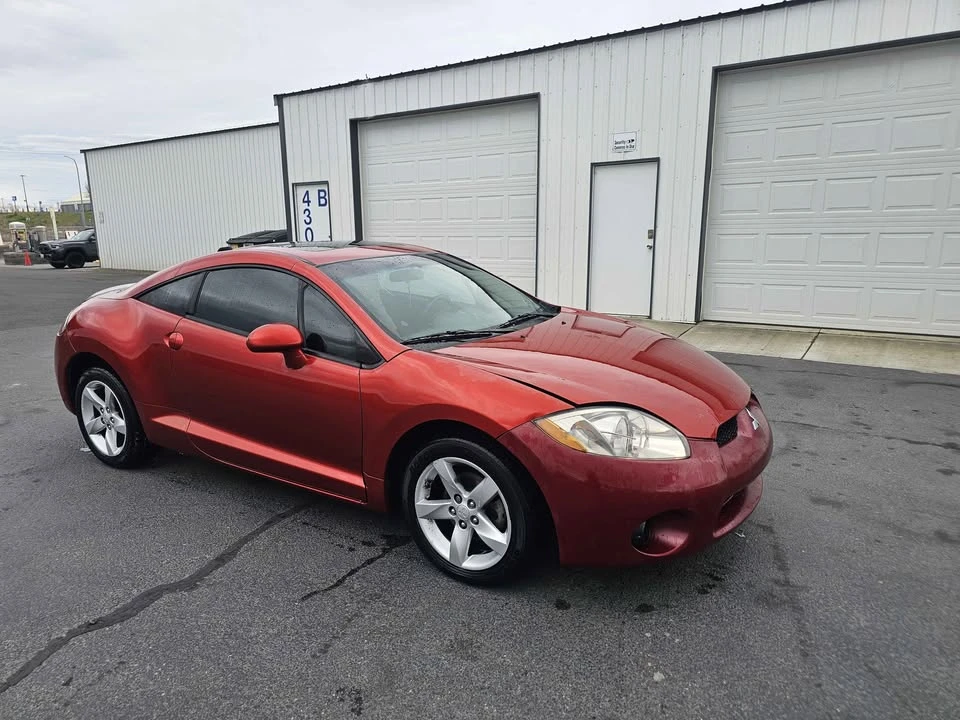 2009 Mitsubishi Eclipse 4th Gen - Image 2 of 10