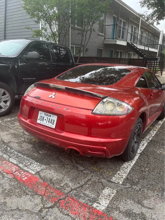 2009 Mitsubishi Eclipse 4th Gen - Image 2 of 4