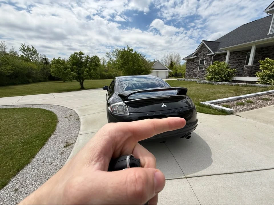 2009 Mitsubishi Eclipse 4th Gen - Image 4 of 7