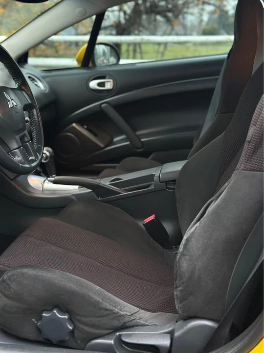2009 Mitsubishi Eclipse 4th Gen - Image 8 of 13