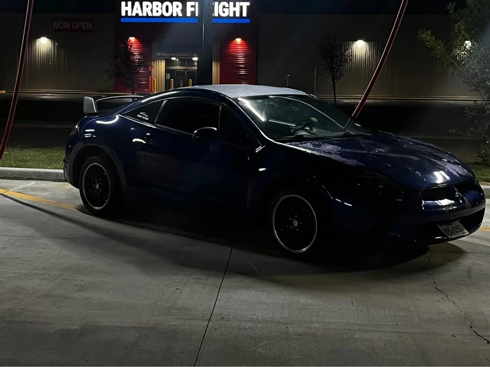 2009 Mitsubishi Eclipse 3rd Gen - Image 2 of 7
