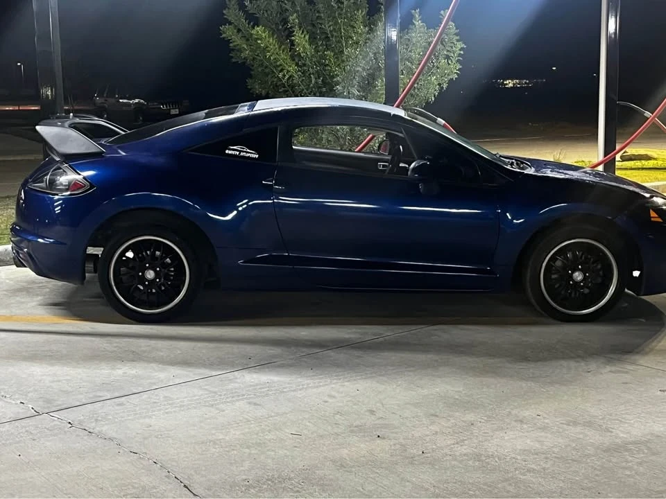 2009 Mitsubishi Eclipse 3rd Gen - Image 3 of 7