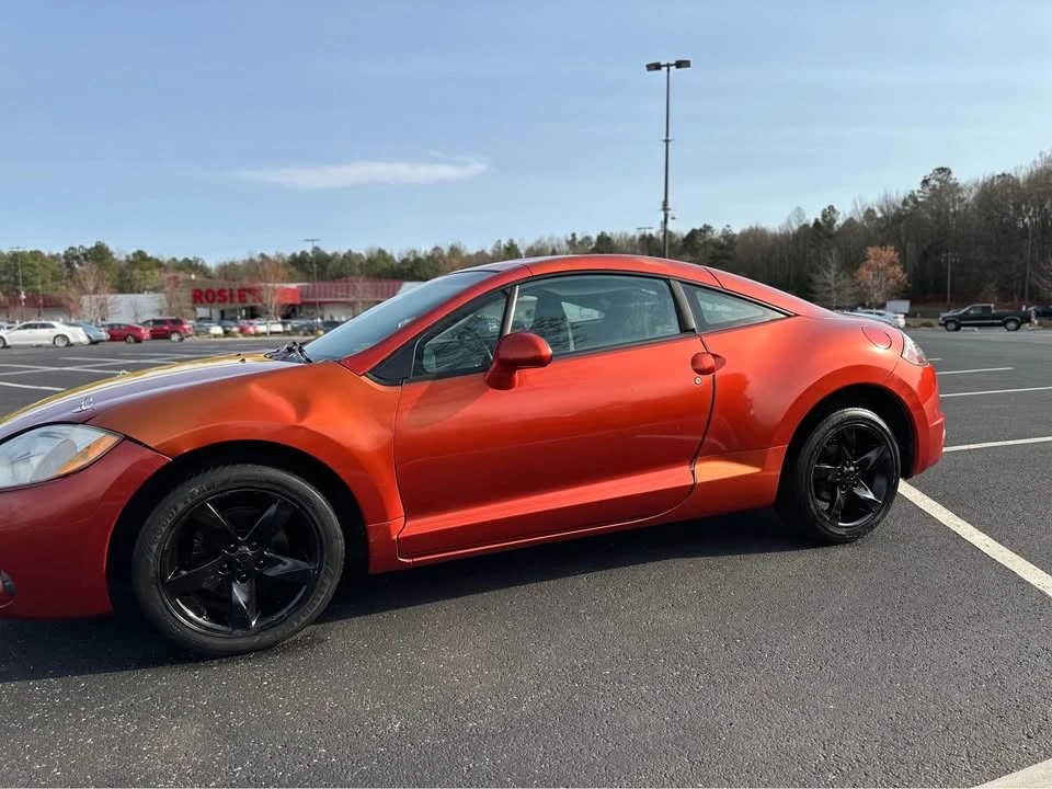 2009 Mitsubishi Eclipse 4th Gen - Image 5 of 10