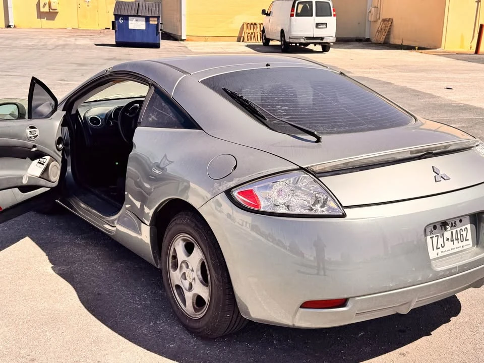 2009 Mitsubishi Eclipse 4th Gen - Image 2 of 2