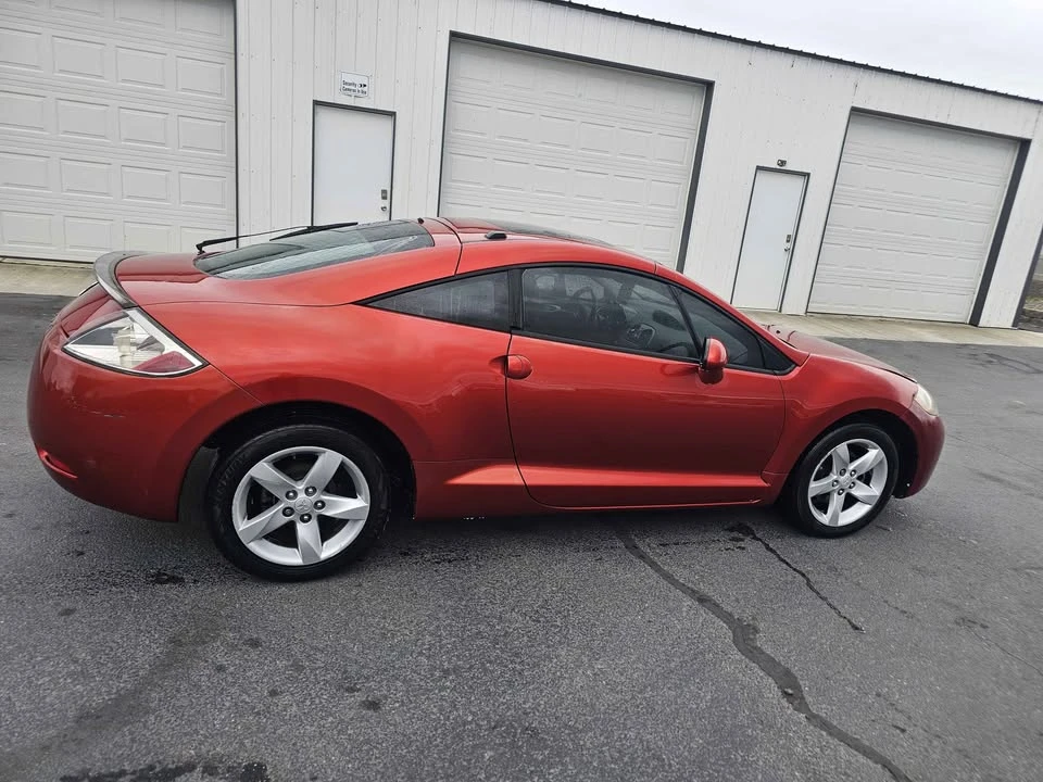2009 Mitsubishi Eclipse 4th Gen - Image 6 of 10
