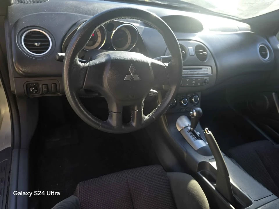 2009 Mitsubishi Eclipse 4th Gen - Image 9 of 11