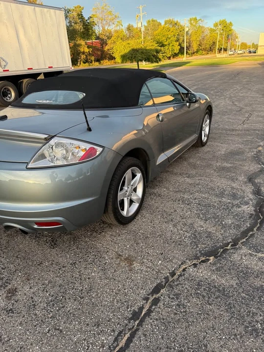 2009 Mitsubishi Eclipse 4th Gen - Image 3 of 10