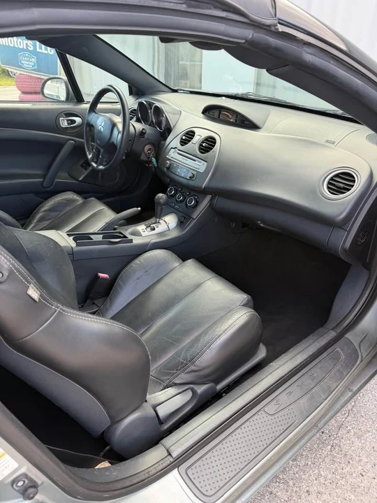 2009 Mitsubishi Eclipse 4th Gen - Image 3 of 4