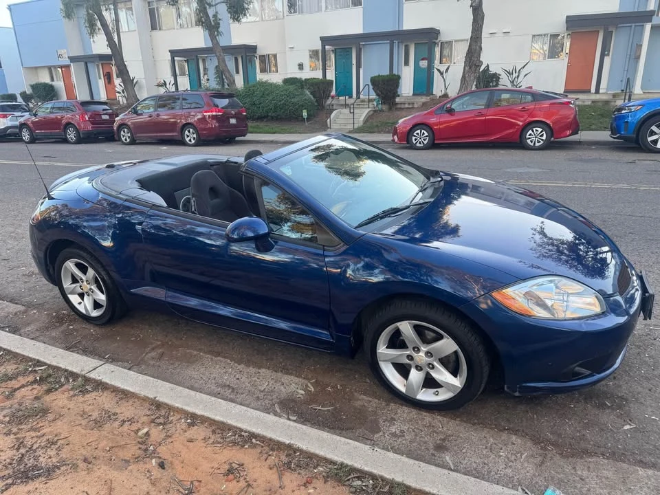 2009 Mitsubishi Eclipse 4th Gen - Image 3 of 9