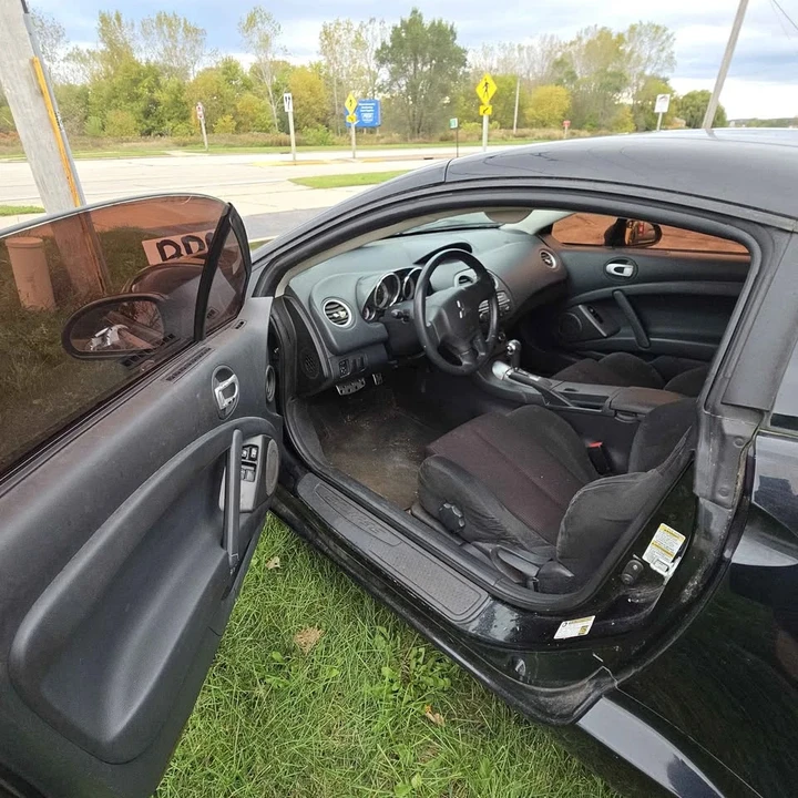 2009 Mitsubishi Eclipse 4th Gen - Image 10 of 10