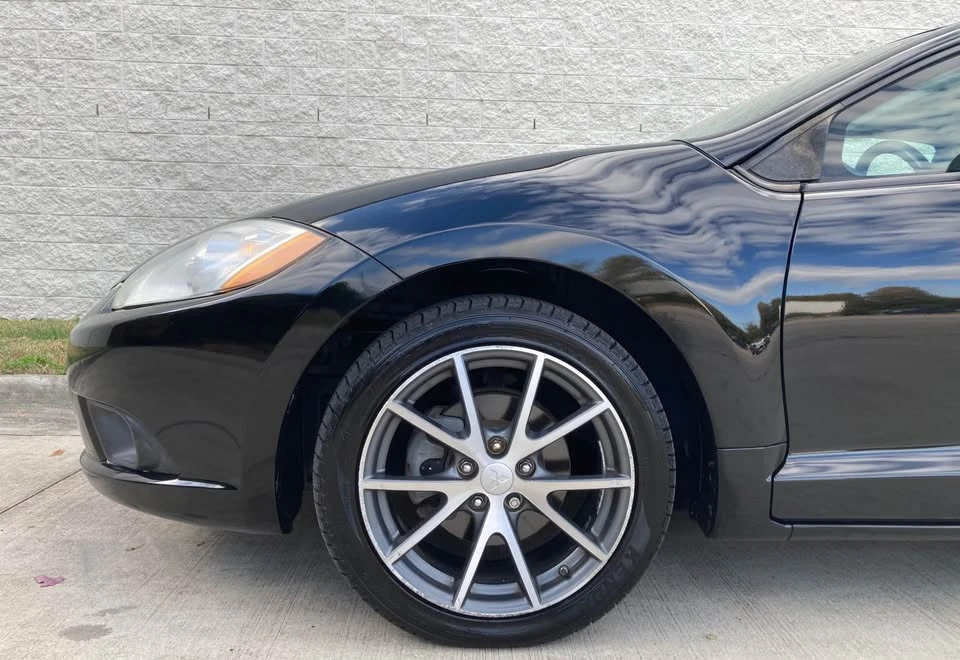 2009 Mitsubishi Eclipse 3rd Gen - Image 15 of 19