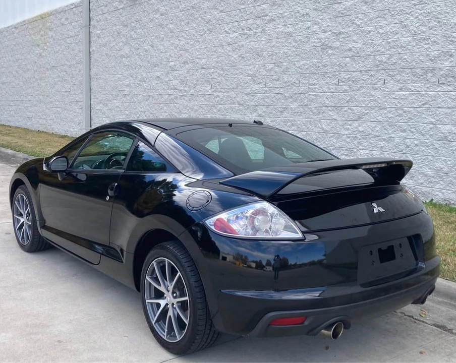 2009 Mitsubishi Eclipse 3rd Gen - Image 3 of 19
