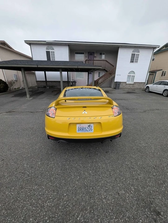 2009 Mitsubishi Eclipse 4th Gen - Image 4 of 4