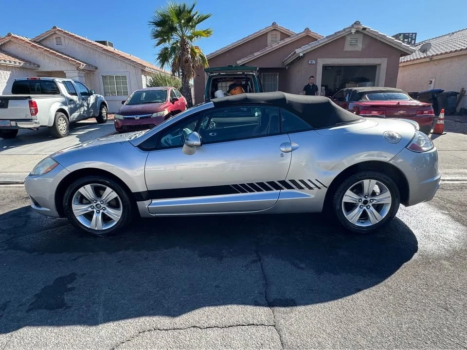2009 Mitsubishi Eclipse 4th Gen - Image 3 of 8