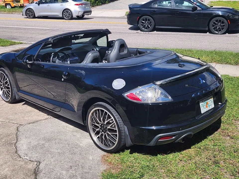 2009 Mitsubishi Eclipse 4th Gen - Image 2 of 16