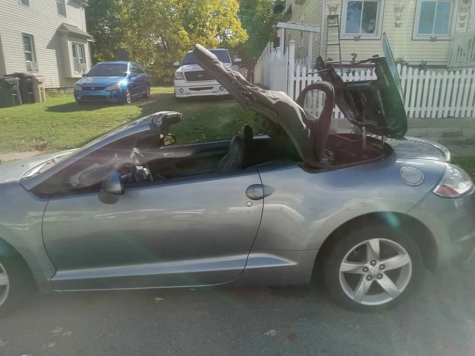 2009 Mitsubishi Eclipse 4th Gen - Image 7 of 14