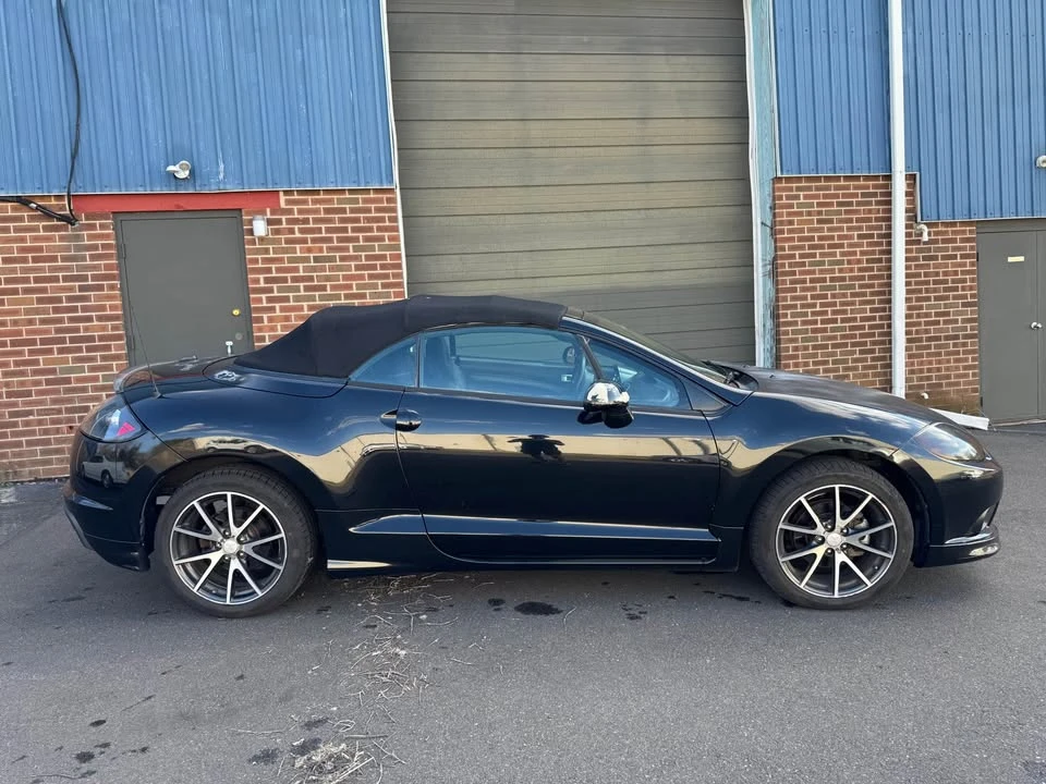 2009 Mitsubishi Eclipse 4th Gen - Image 10 of 19