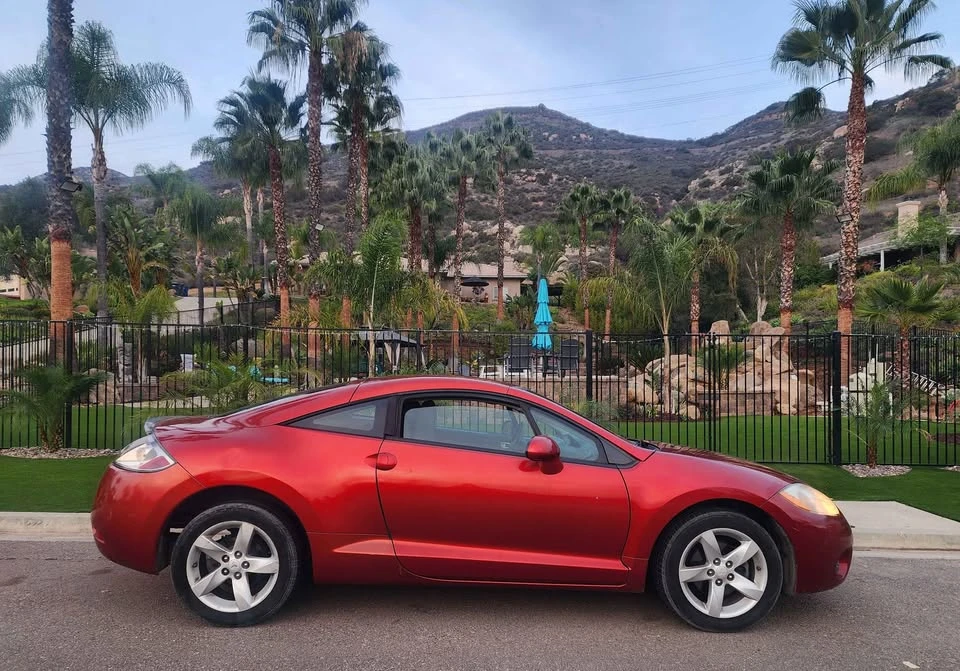 2009 Mitsubishi Eclipse 4th Gen - Image 5 of 13