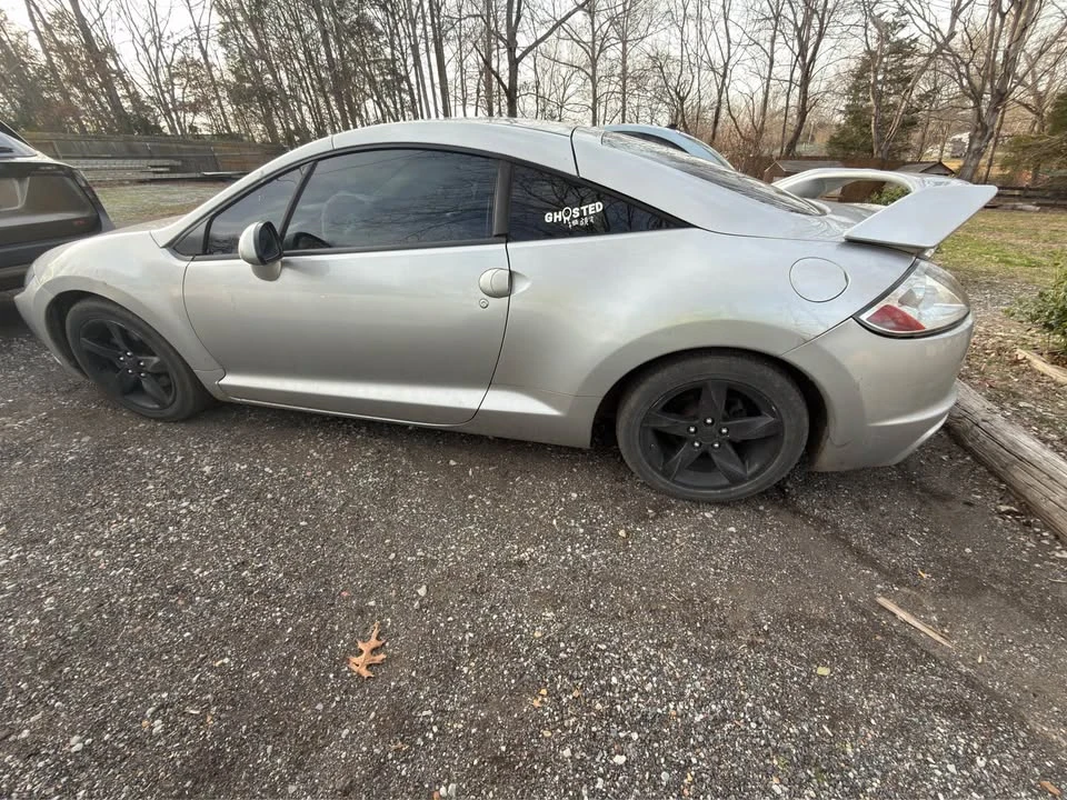 2009 Mitsubishi Eclipse 4th Gen - Image 2 of 6