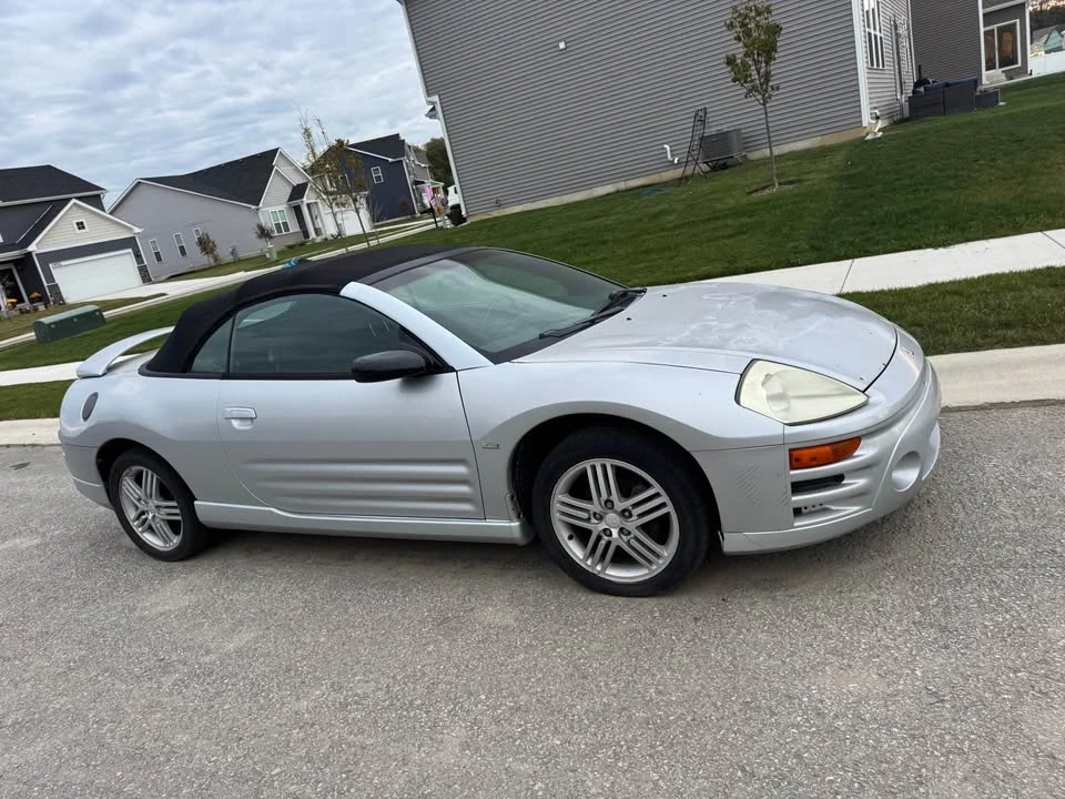 2009 Mitsubishi Eclipse 4th Gen - Image 3 of 3