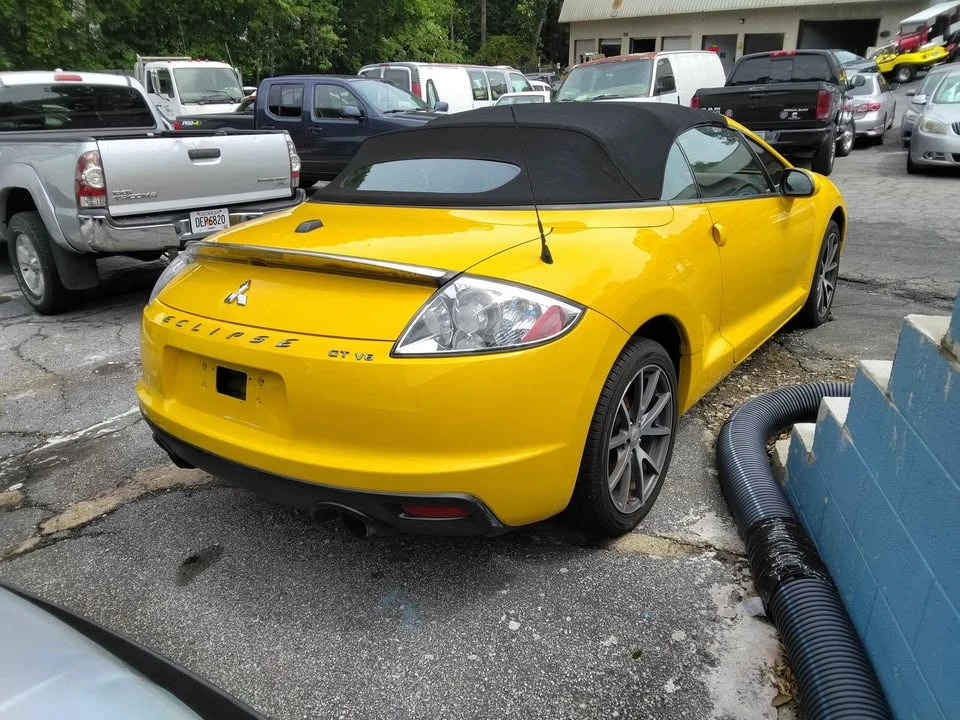 2009 Mitsubishi Eclipse 4th Gen - Image 5 of 9