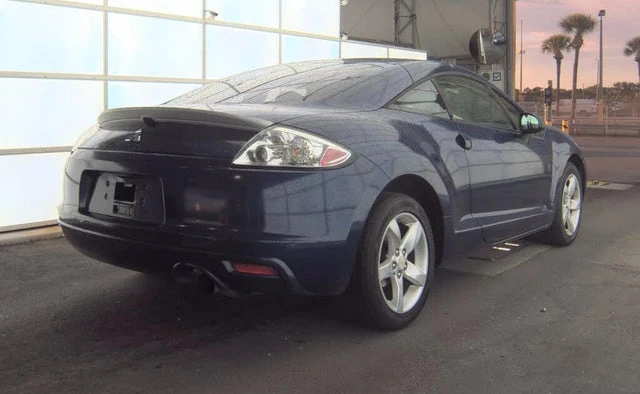 2009 Mitsubishi Eclipse 4th Gen - Image 3 of 11