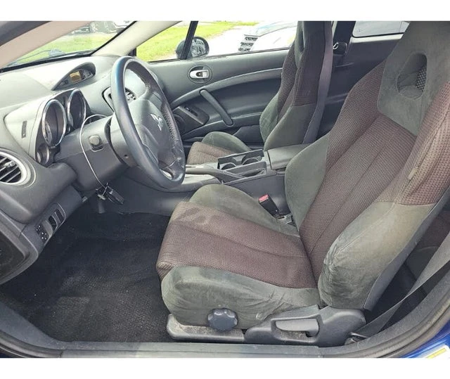 2009 Mitsubishi Eclipse 4th Gen - Image 8 of 11