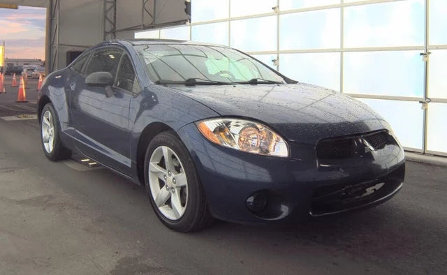 2009 Mitsubishi Eclipse 4th Gen - Image 2 of 11
