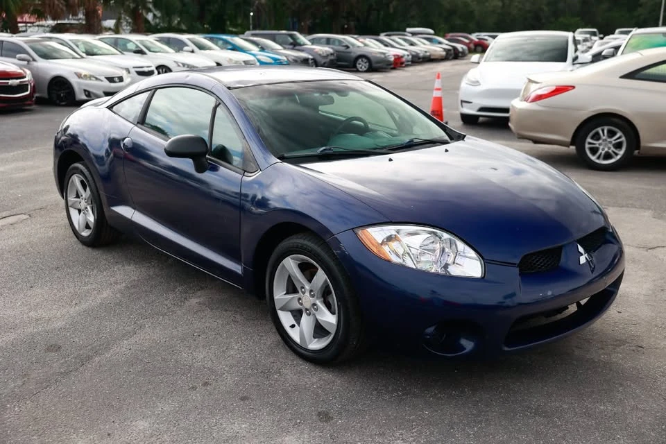 2009 Mitsubishi Eclipse 4th Gen - Image 3 of 8