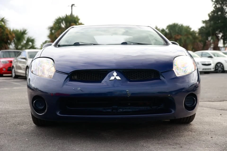 2009 Mitsubishi Eclipse 4th Gen - Image 2 of 8