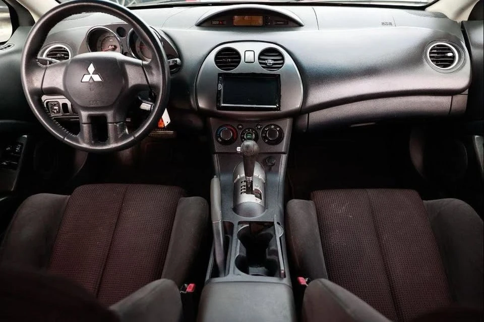 2009 Mitsubishi Eclipse 4th Gen - Image 2 of 20