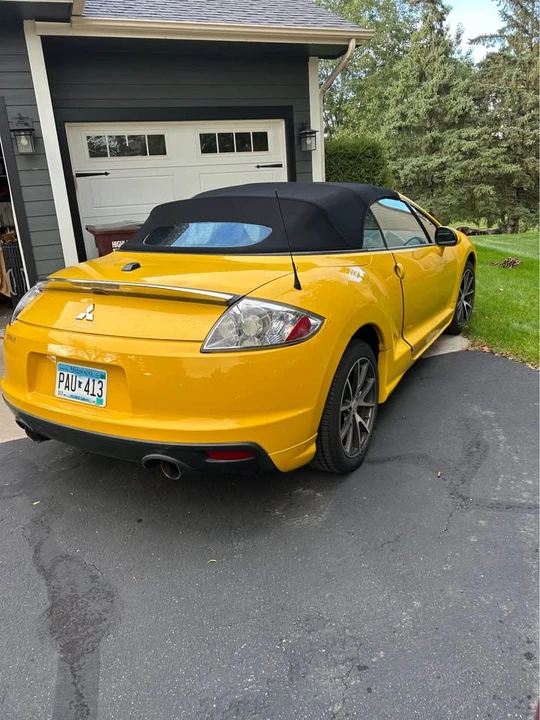 2009 Mitsubishi Eclipse 4th Gen - Image 5 of 9