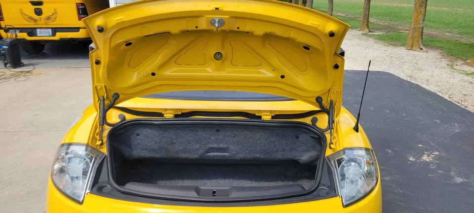2009 Mitsubishi Eclipse 4th Gen - Image 5 of 13