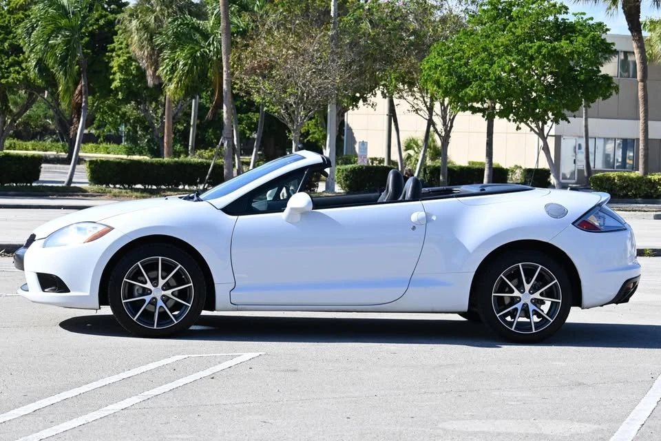 2009 Mitsubishi Eclipse 4th Gen - Image 4 of 17