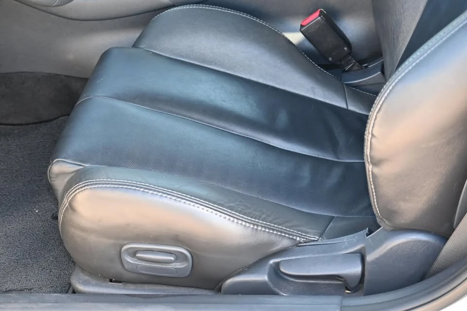 2009 Mitsubishi Eclipse 4th Gen - Image 12 of 17
