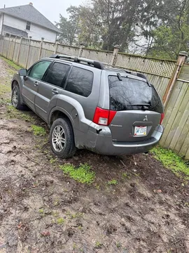 2009 Mitsubishi Endeavor SE