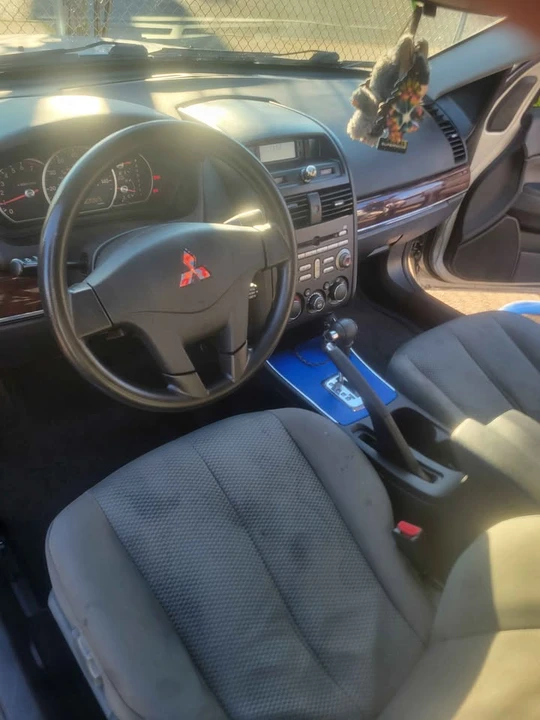 2009 Mitsubishi Galant 9th Gen - Image 3 of 8