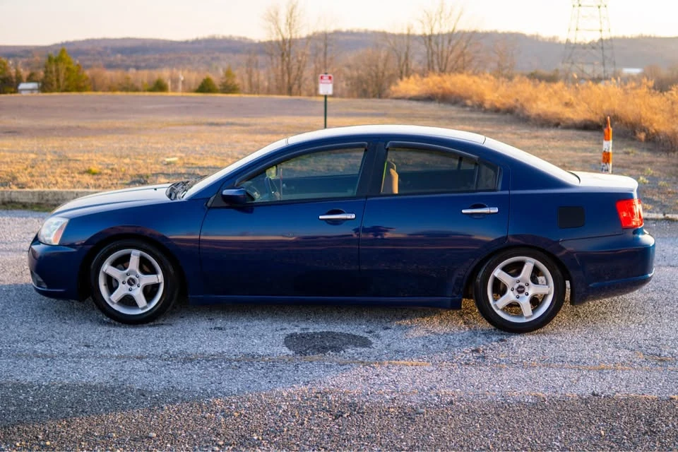 2009 Mitsubishi Galant 9th Gen - Image 9 of 16