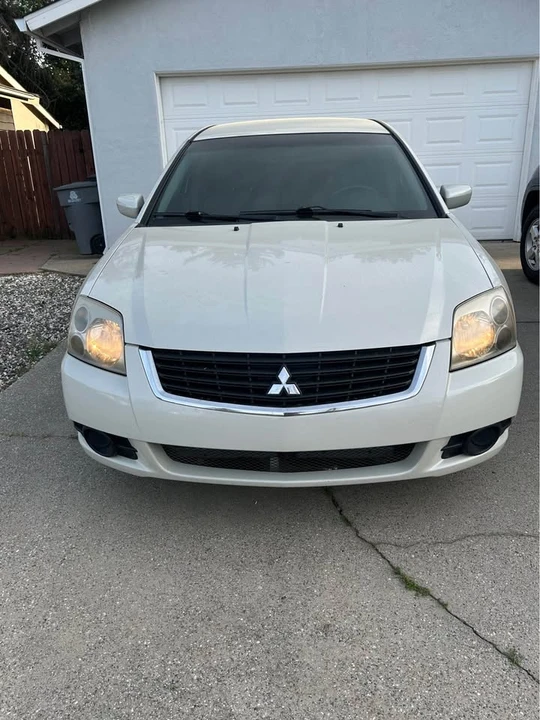 2009 Mitsubishi Galant 9th Gen - Image 9 of 10