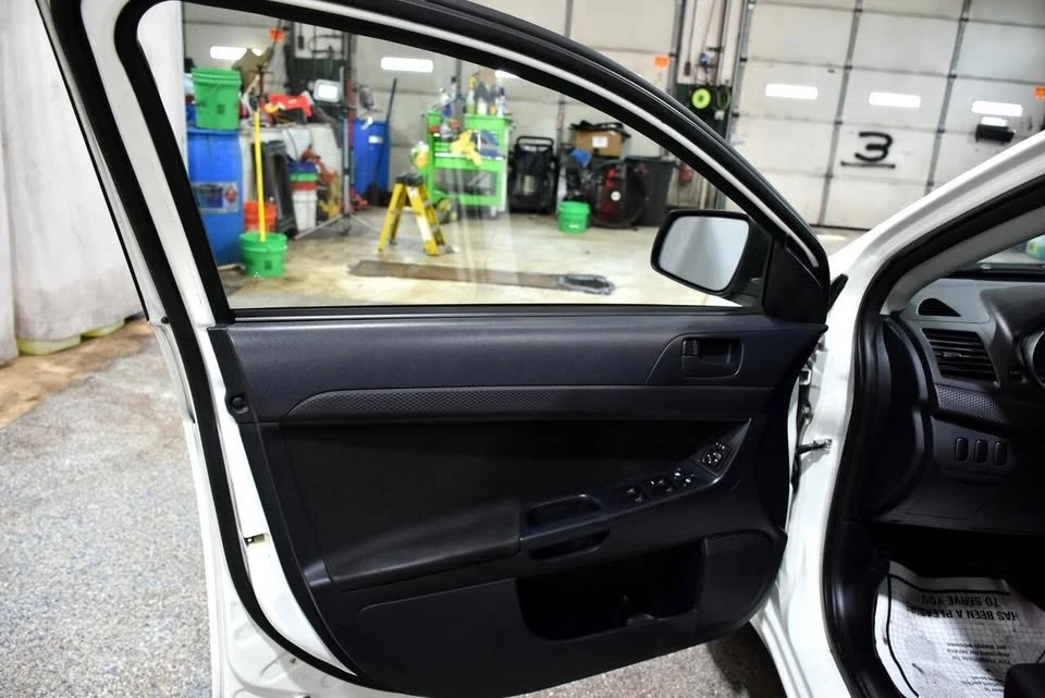 2009 Mitsubishi Lancer 9th Gen - Image 10 of 20
