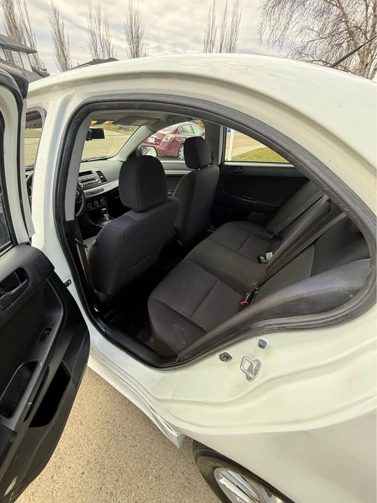 2009 Mitsubishi Lancer 8th Gen - Image 8 of 11