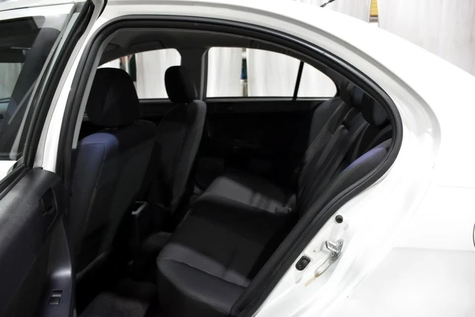 2009 Mitsubishi Lancer 9th Gen - Image 19 of 20
