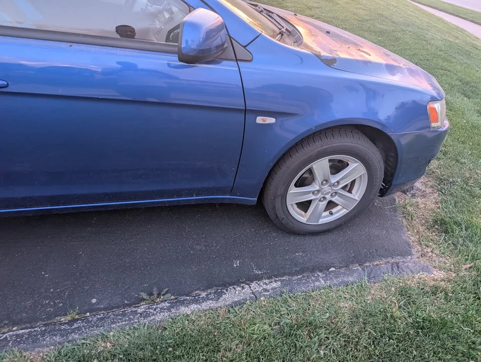 2009 Mitsubishi Lancer 9th Gen - Image 3 of 11