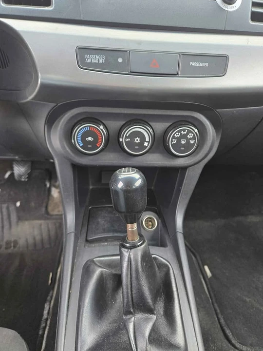 2009 Mitsubishi Lancer 9th Gen - Image 13 of 15